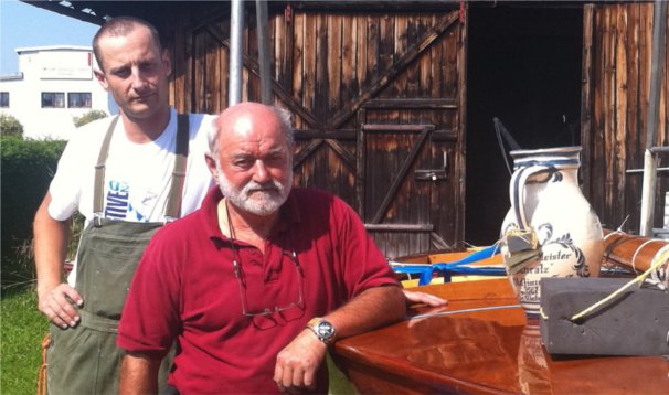 Peter Möder und Peter Wernsdörfer mit dem Schratzenkoenig